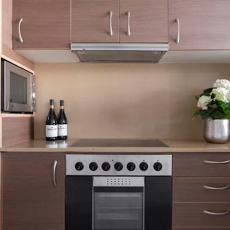 31 Nights Luxury Aircon With Incredible Views Apartment